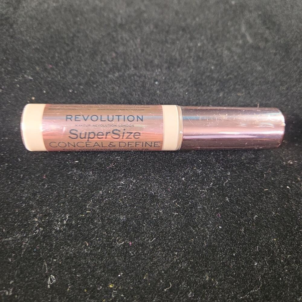 Revolution SuperSize Conceal & Define Concealer